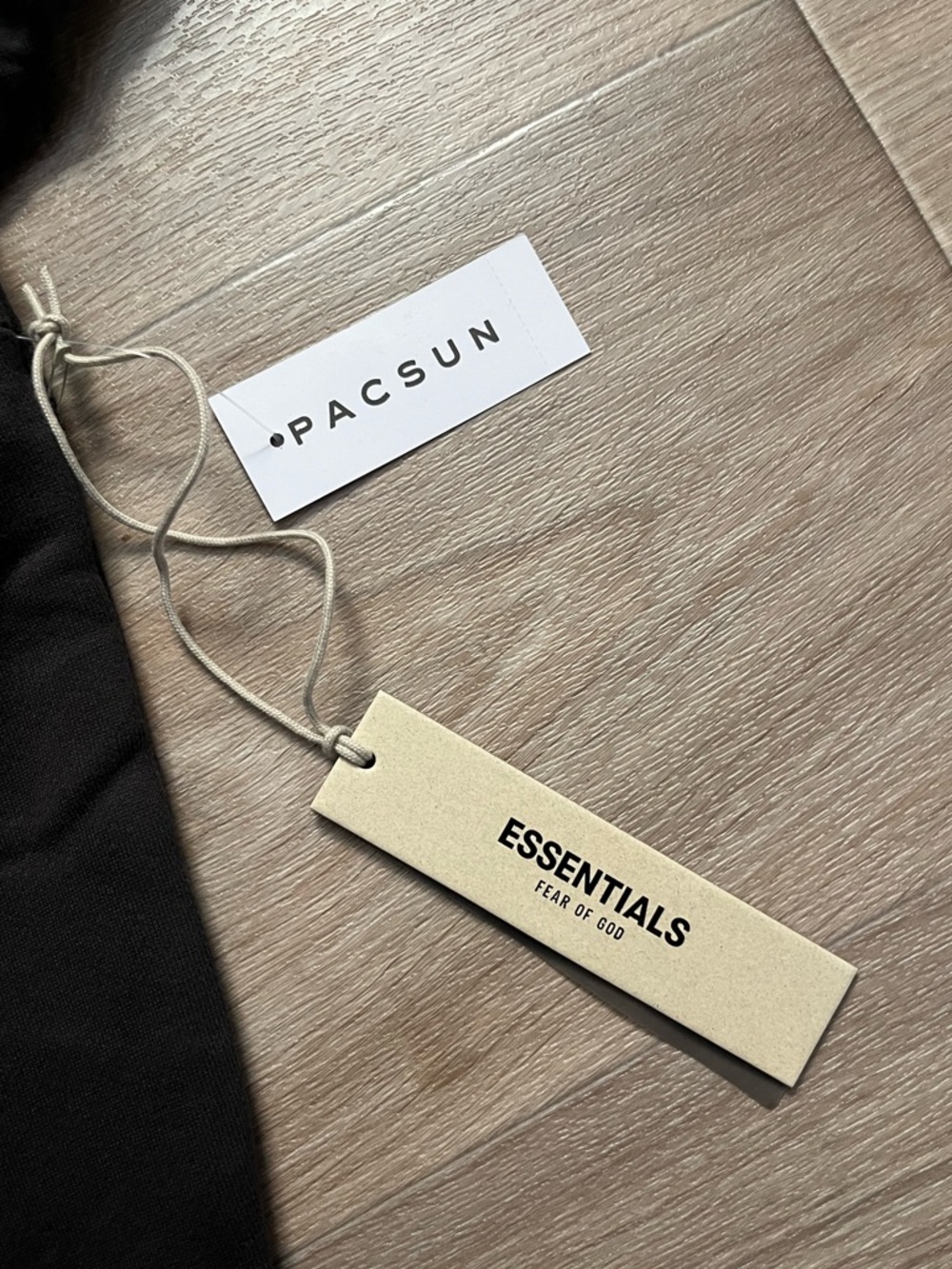 NEW Essentials Fear Of God 1977 Iron Hoodie - Size M - Picture 8 of 9